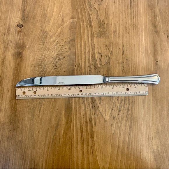 Reed & Barton Arlington Newton Stainless Steel 13” Cake/Carving Knife - Picture 9 of 9
